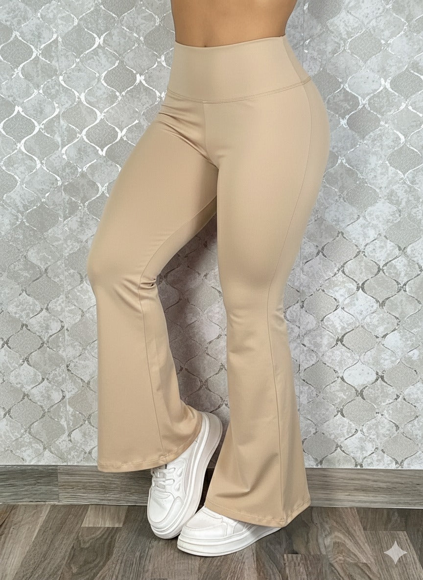 OFERTA 2X1-SUPER PANTALON BOTA CAMPANA😍